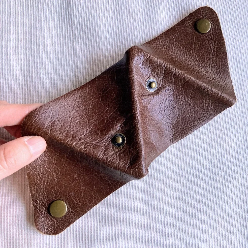 Vintage Unisex Leather Triangular Folding Coin Purse